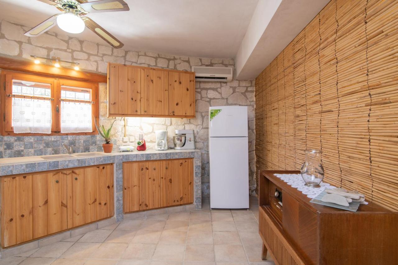 Gerakomylos Stone House Ανω Βασιλικος Εξωτερικό φωτογραφία